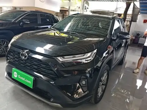 Toyota RAV4, 2023