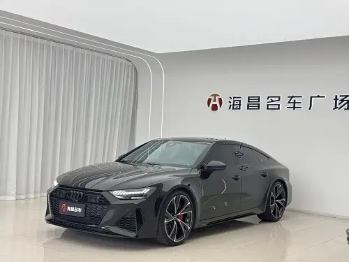 Audi RS7, 2022