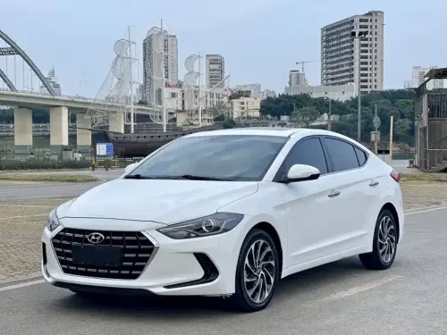 Hyundai Elantra, 2020