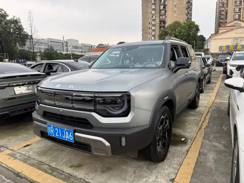BAW BJ30, 2025
