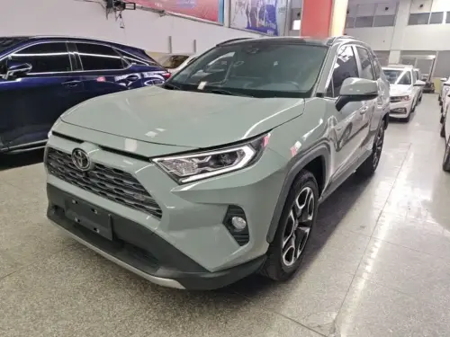 Toyota RAV4, 2021