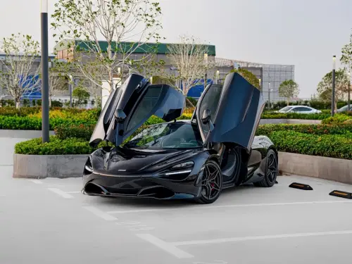 McLaren 720S, 2020