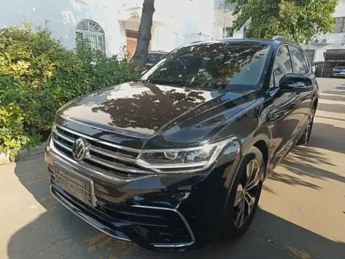 Volkswagen Tiguan, 2024