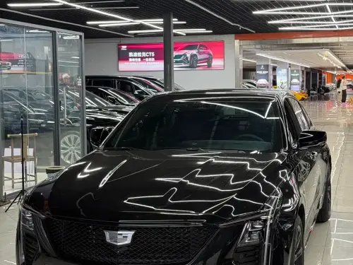 Cadillac CT5, 2025