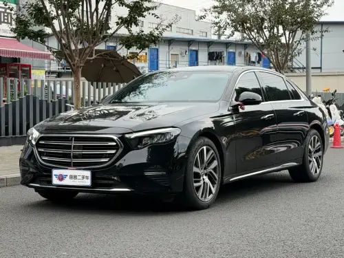 Mercedes-Benz E-Class, 2024