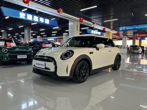 Mini MINI, 2022