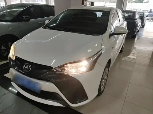 Toyota Yaris L, 2020