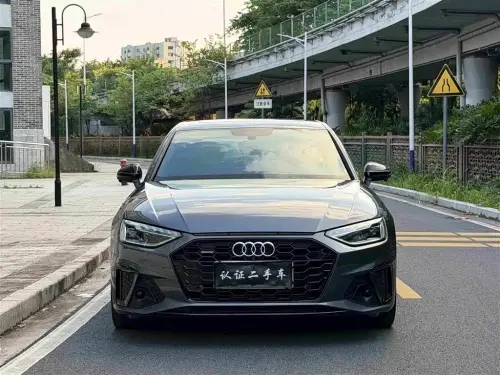 Audi A4, 2022
