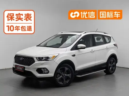 Ford Kuga, 2020