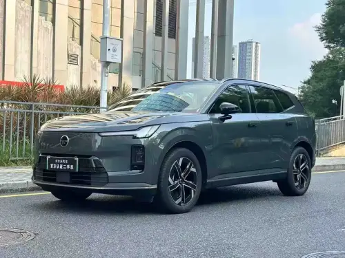 Volvo XC70, 2025