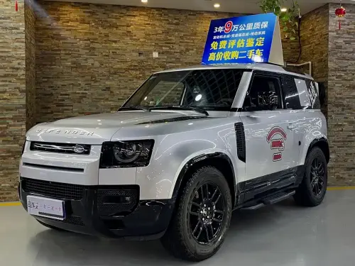 Land Rover Defender, 2021