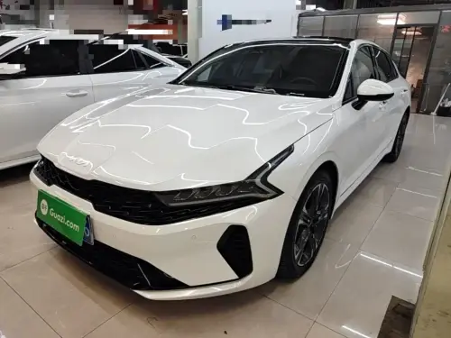 Kia K5, 2023