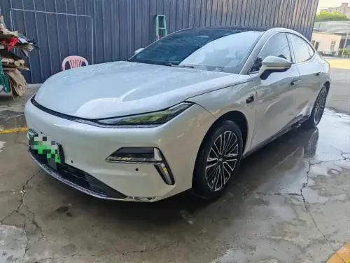 Geely Galaxy Xingyao 8, 2025