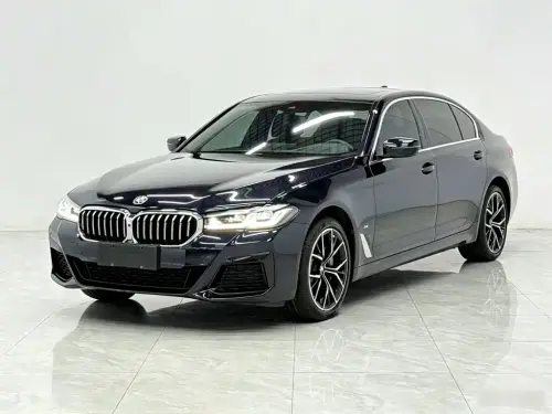 BMW 5-Series, 2023