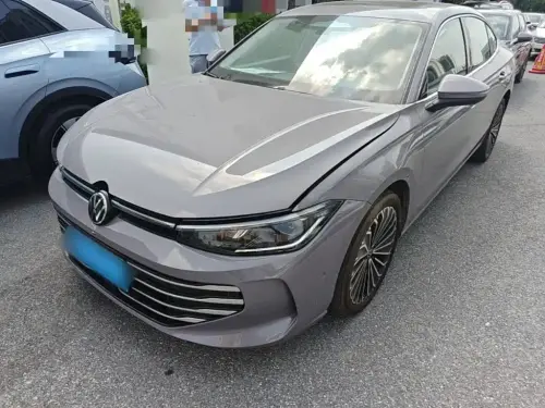 Volkswagen Passat, 2024