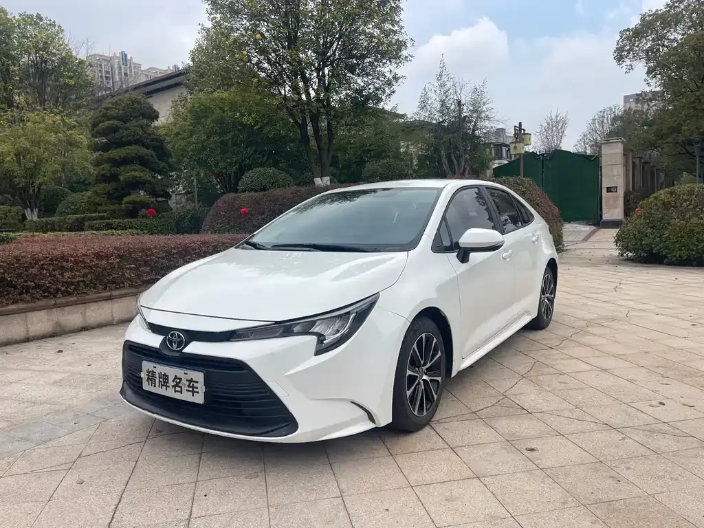 Toyota 雷凌, 2024