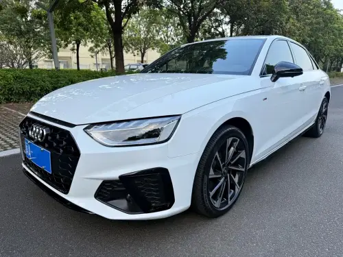 Audi A4, 2023