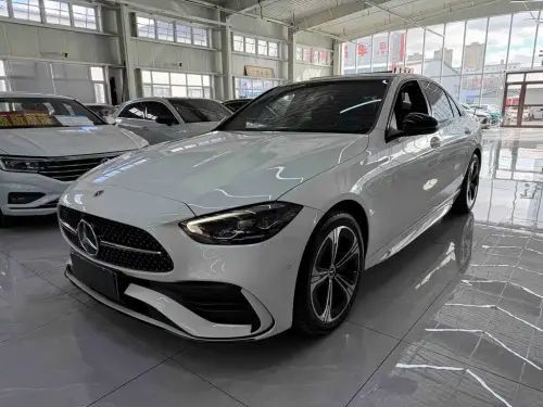 Mercedes-Benz C-Class, 2022