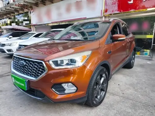 Ford Kuga, 2020