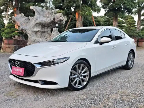 Mazda Mazda3 Axela, 2021