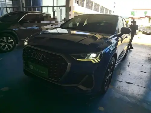 Audi Q3 Sportback, 2020