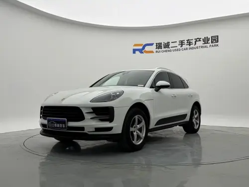 Porsche Macan, 2020