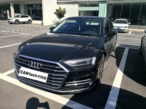 Audi A8, 2021