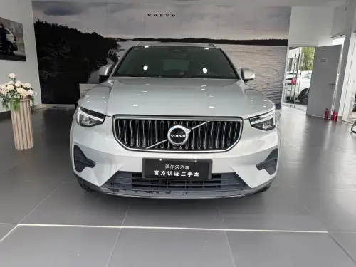 Volvo XC40, 2024