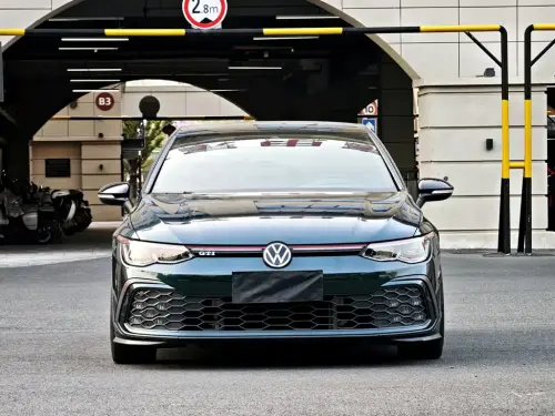 Volkswagen Golf GTI, 2022