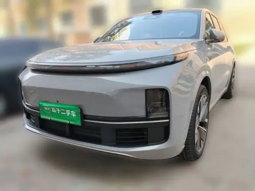 Li Auto L9, 2025