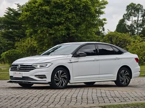 Volkswagen Sagitar, 2020