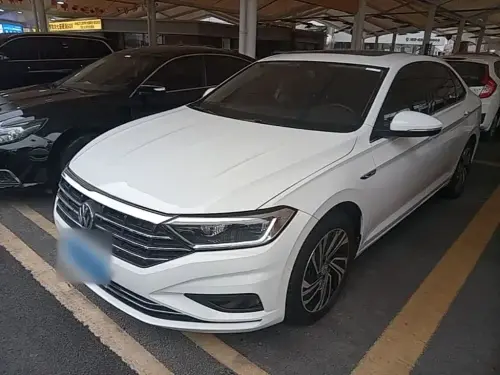 Volkswagen Sagitar, 2022