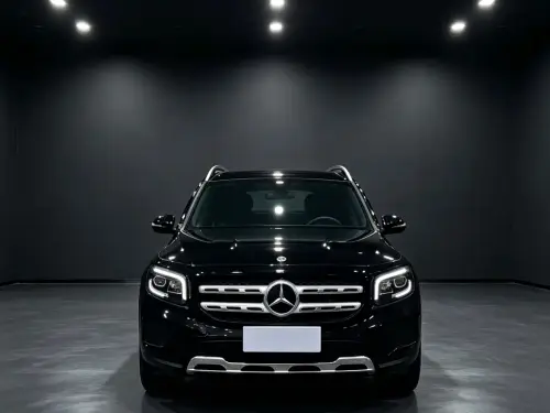 Mercedes-Benz GLB-Class, 2023
