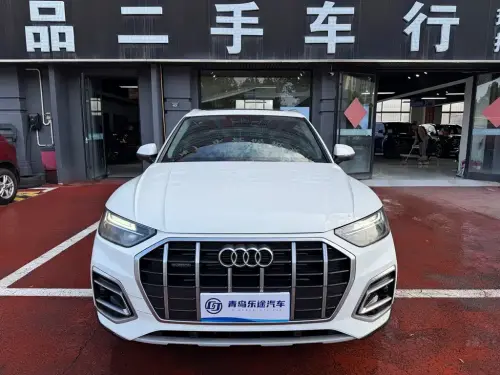 Audi Q5, 2022