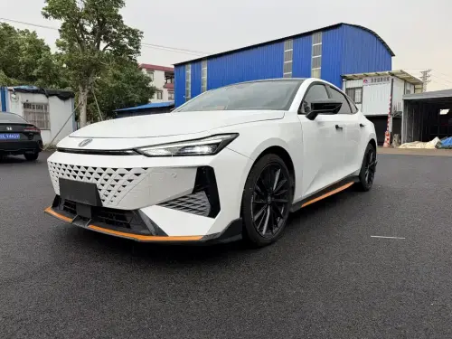 Changan UNI-V, 2024