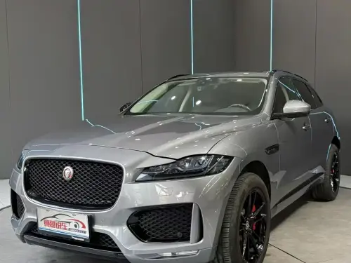 Jaguar F-PACE, 2020