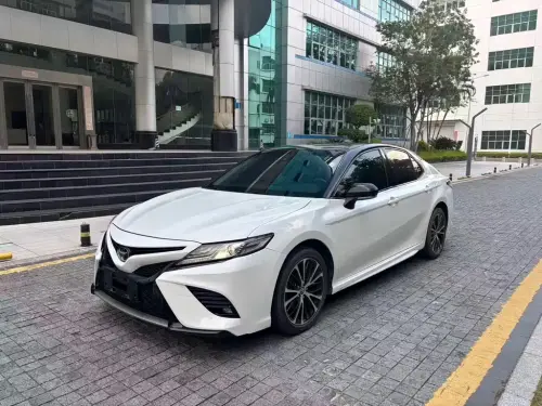 Toyota Camry, 2020