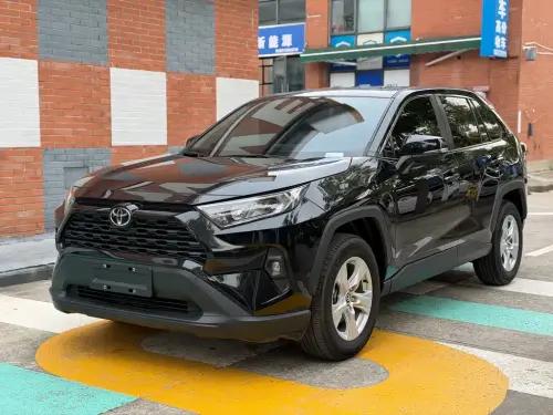 Toyota RAV4, 2025