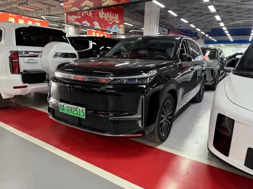 Geely Galaxy M9, 2025