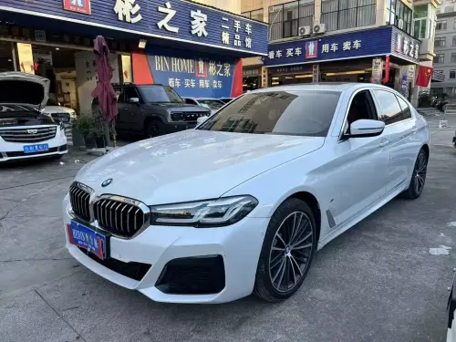 BMW 5-Series, 2023
