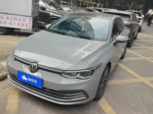 Volkswagen Golf, 2021