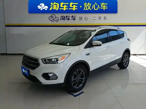 Ford Kuga, 2021