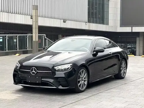 Mercedes-Benz E-Class, 2022