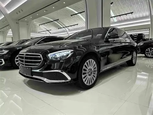 Mercedes-Benz E-Class, 2022