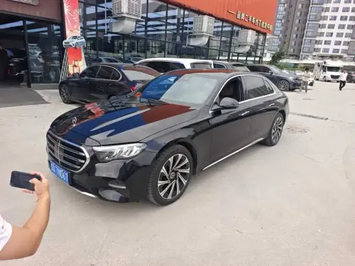 Mercedes-Benz E-Class, 2024