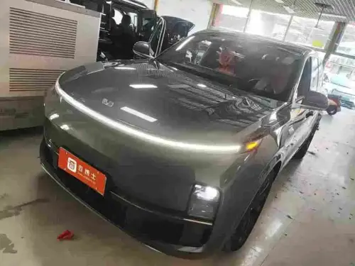 Li Auto L8, 2023
