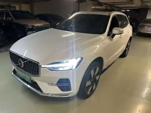 Volvo XC60, 2024