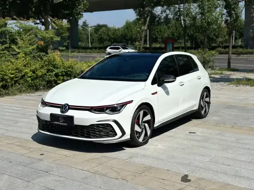 Volkswagen Golf GTI, 2022