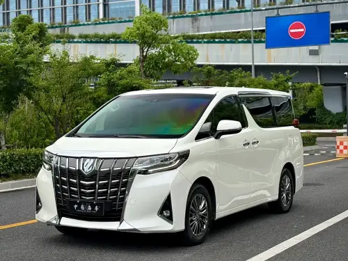 Toyota Alphard, 2021