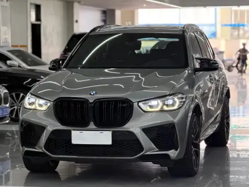 BMW X5M, 2021